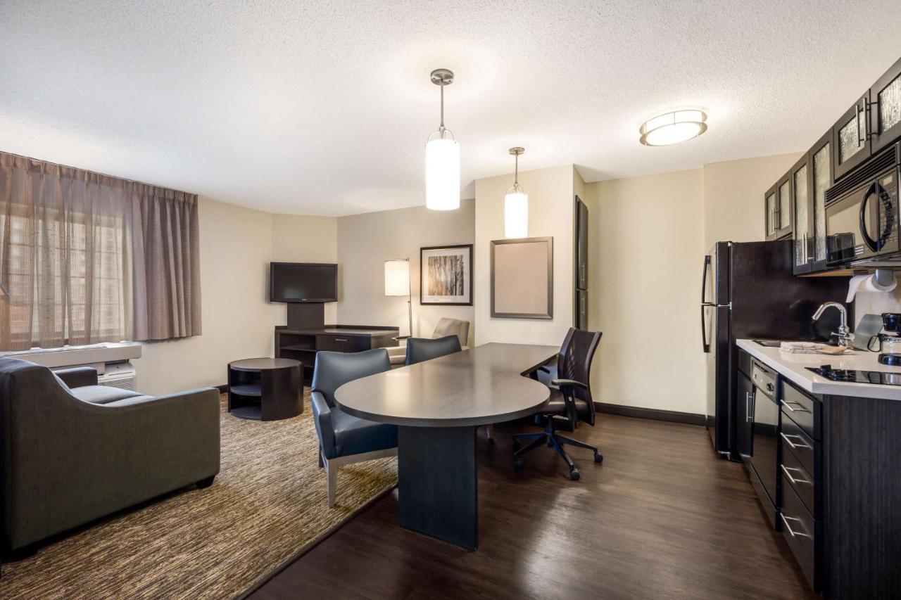 Sonesta Simply Suites Austin The Domain Area Buitenkant foto
